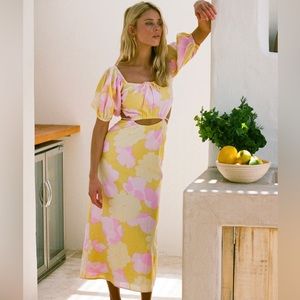 Sabo Skirt araba midi dress sizes L & XL